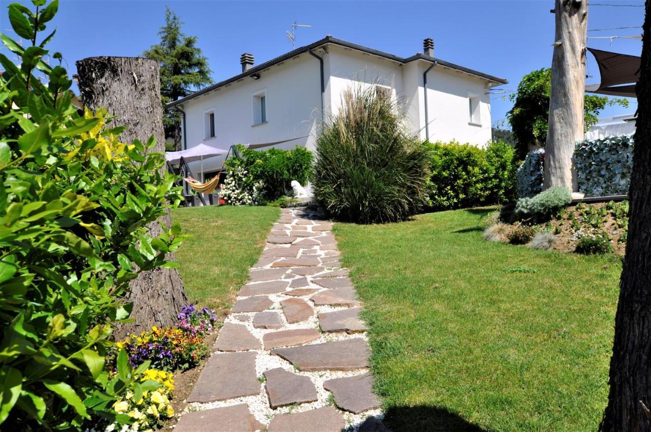Gan Eden B&B San Benedetto Del Querceto Екстериор снимка